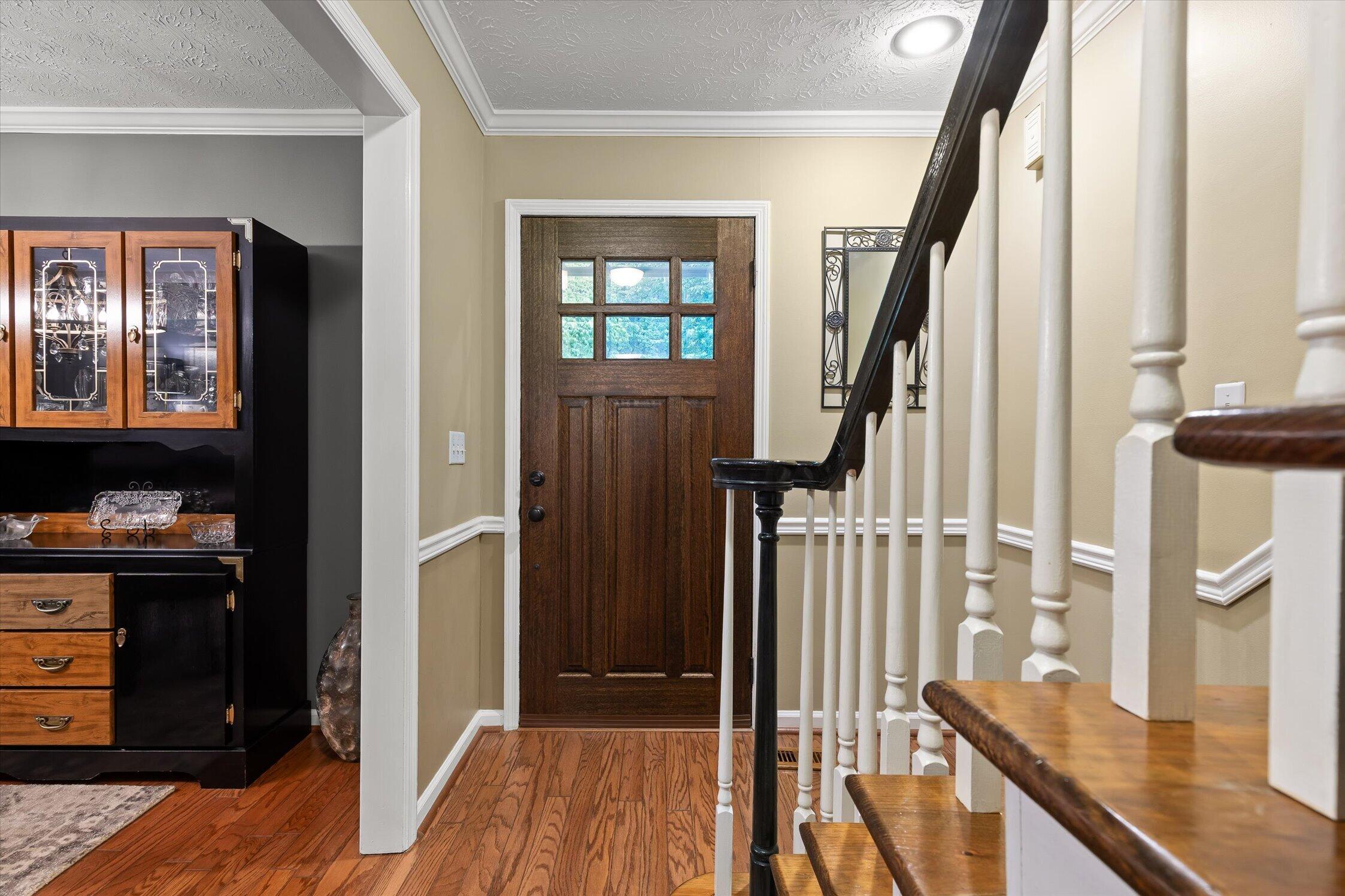 960 Shell Cracker Lane Cohutta, GA 30710 - Photo 4 of 65 Front Entrance/Foyer