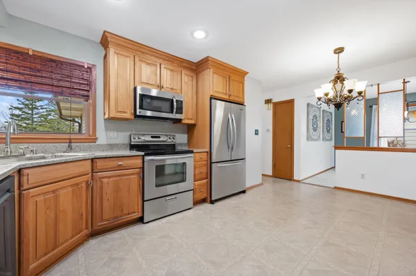 $484,900 | 5826 Sugarbush Lane, Greendale, WI 53129