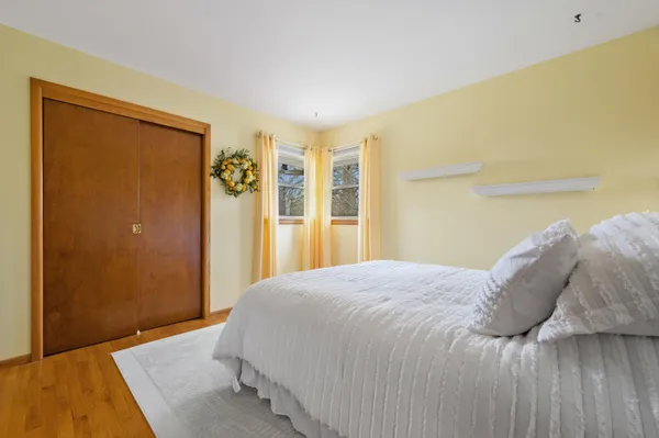 $484,900 | 5826 Sugarbush Lane, Greendale, WI 53129