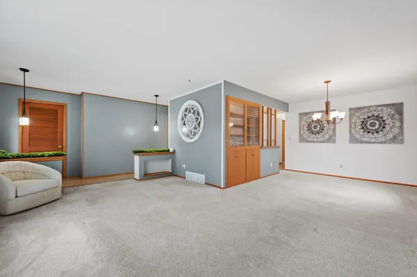 $484,900 | 5826 Sugarbush Lane, Greendale, WI 53129