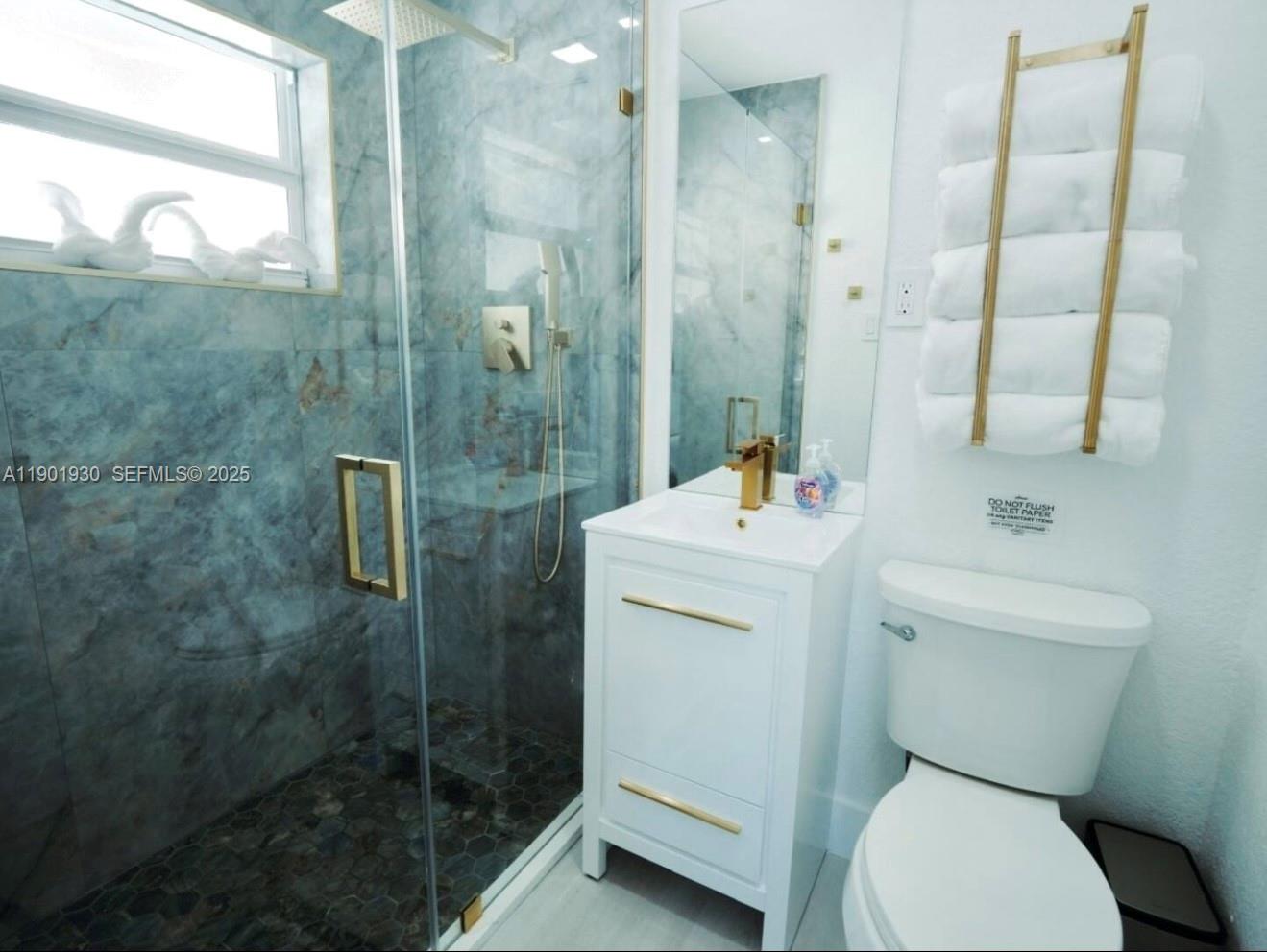 2133 Yellowtail Avenue Marathon, FL 33050 - Photo 17 of 24