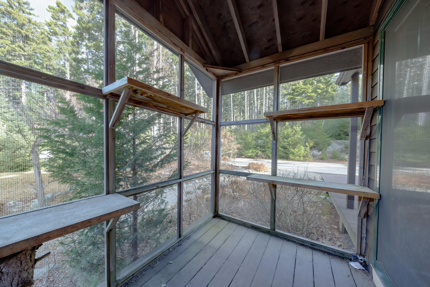 1700 Tremont Road Seal Cove, ME 04674 - Photo 12 of 86 INT. FLEX ROOM #1 SCREEN PORCH (2)