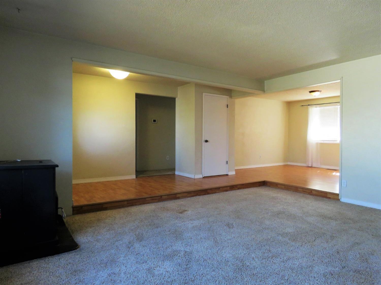 2072 Delta Waters Road Medford, OR 97504 - Photo 9 of 19 Additional Photo