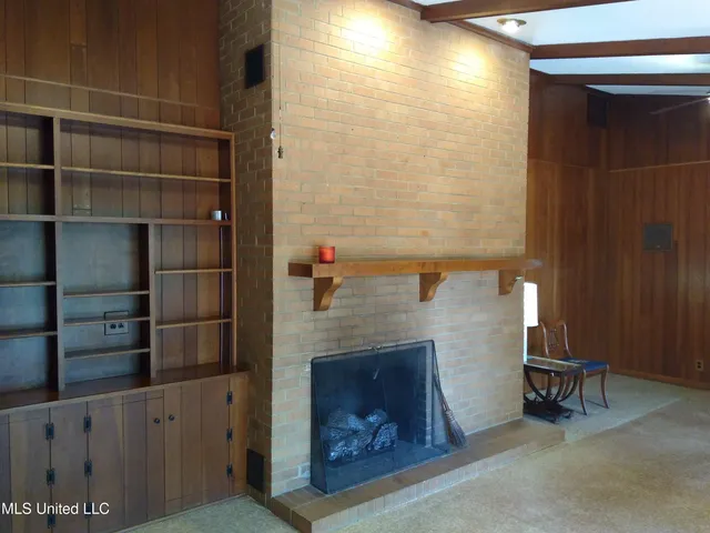 $279,500 | 6 Morningside Drive, Indianola, MS 38751