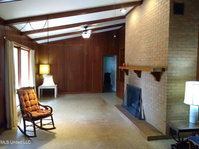 $279,500 | 6 Morningside Drive, Indianola, MS 38751