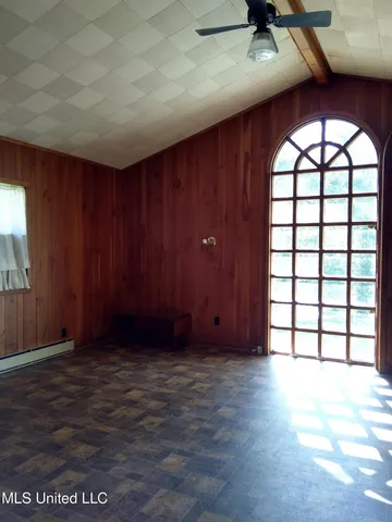 $279,500 | 6 Morningside Drive, Indianola, MS 38751