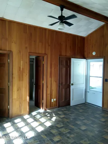 $279,500 | 6 Morningside Drive, Indianola, MS 38751