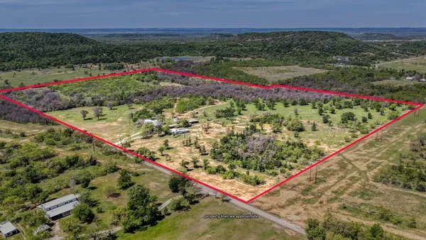 $850,000 | 376 Dickson Lane, Gordon, TX 76453