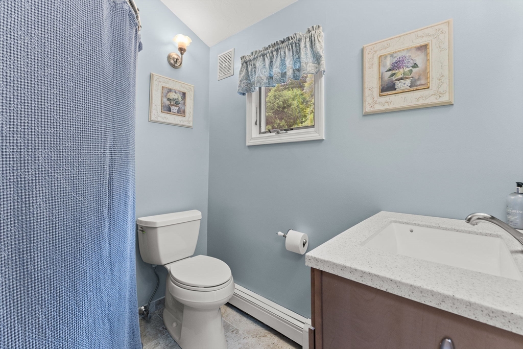 60 Paddock Road Bridgewater, MA 02324 - Photo 5 of 42 Gallery Image 5