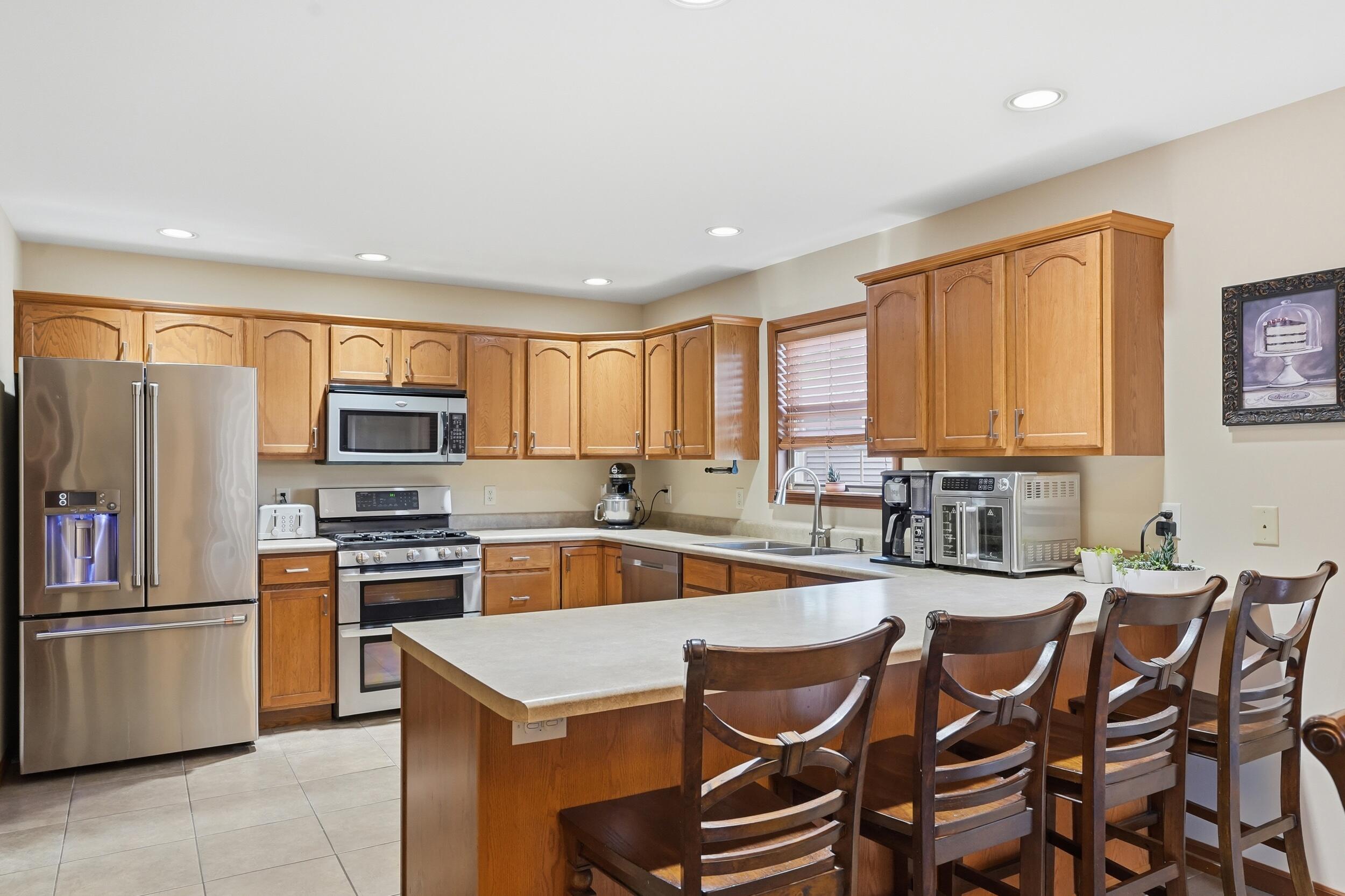 505 17th Street Southeast De Motte, IN 46310 - Photo 10 of 22 2500x1667
