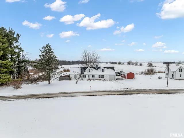 $129,900 | 109 Knox Road 800 North, Galesburg, IL 61401