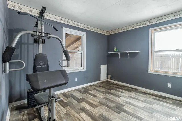 $129,900 | 109 Knox Road 800 North, Galesburg, IL 61401