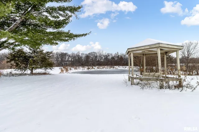 $129,900 | 109 Knox Road 800 North, Galesburg, IL 61401