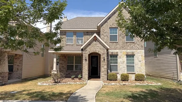 $2,250 | 1049 Marietta Lane, Aubrey, TX 76227