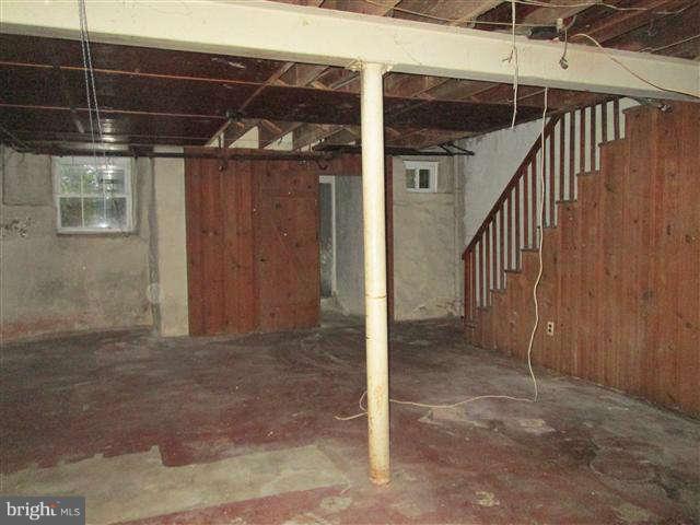 1524 Roundhill Road Baltimore, MD 21218 - Photo 17 of 19 Basement