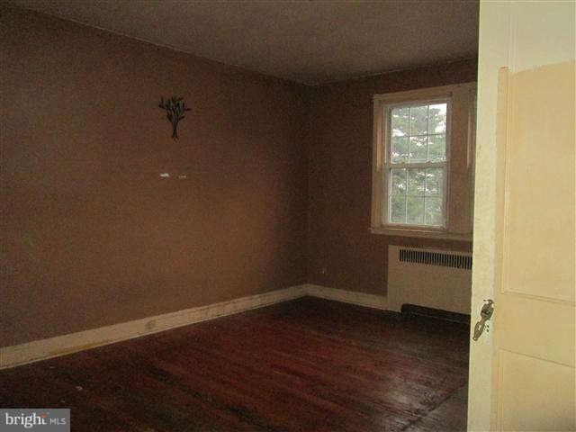 1524 Roundhill Road Baltimore, MD 21218 - Photo 10 of 19 Bedroom