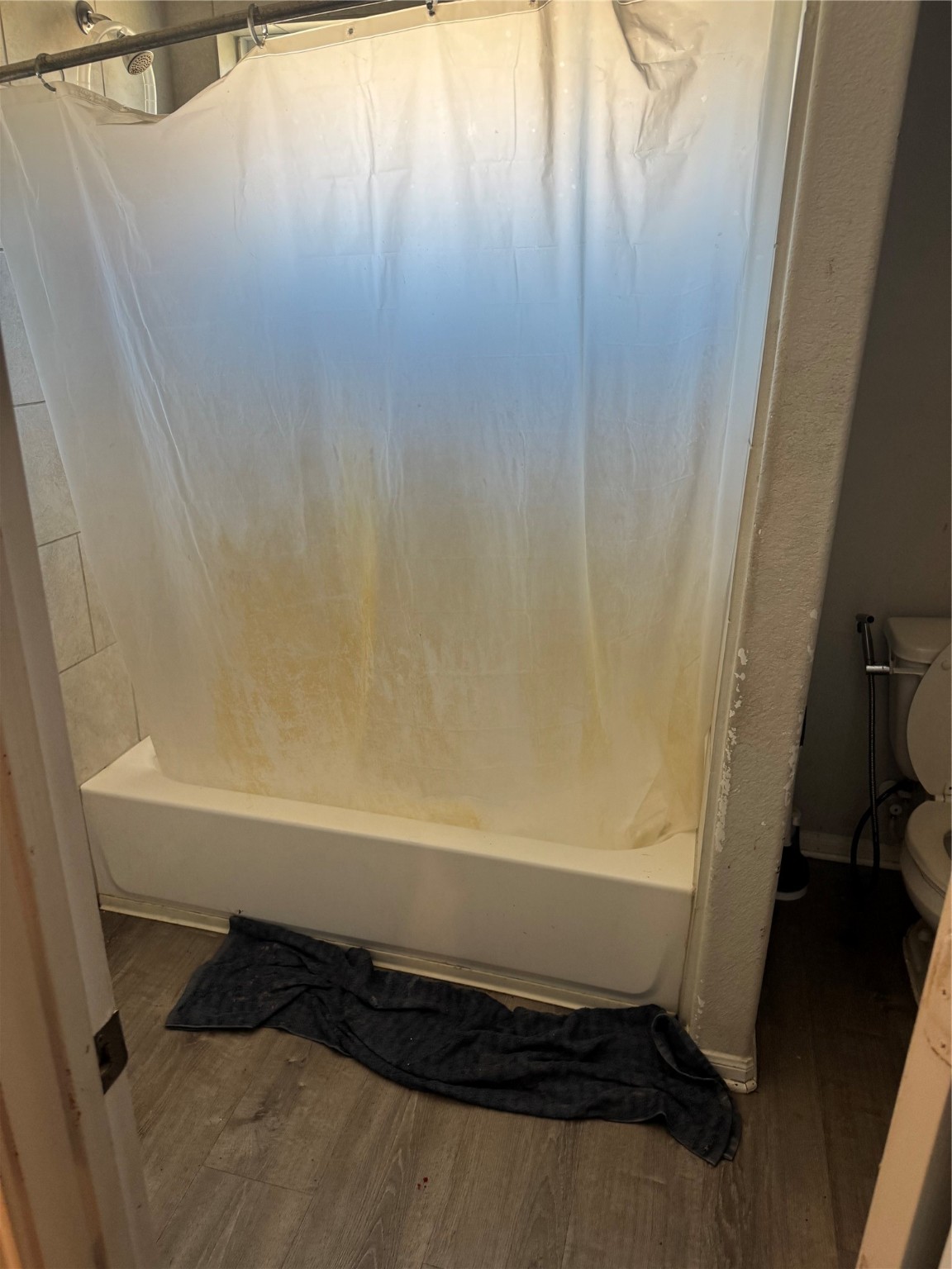 8814 Alpine Wood Way Rosharon, TX 77583 - Photo 2 of 19