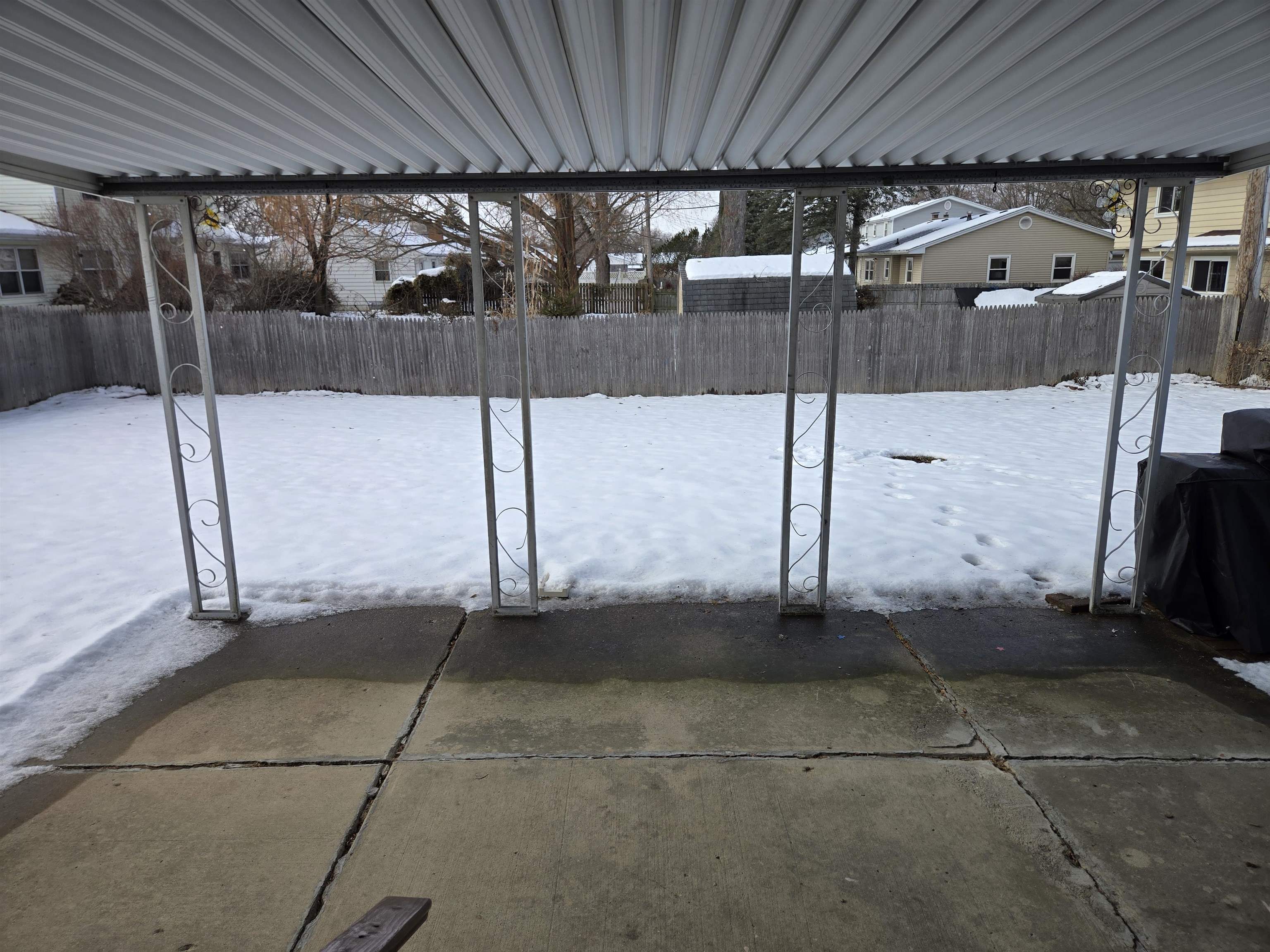 2838 Sunderland Road Lansing, MI 48911 - Photo 23 of 32 50195133-3d078219-ca9b-4a6a-80e0-633188353a4c.JPG