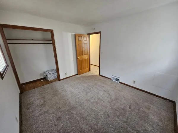 $1,950 | 4101 Lowry Avenue North, Robbinsdale, MN 55422