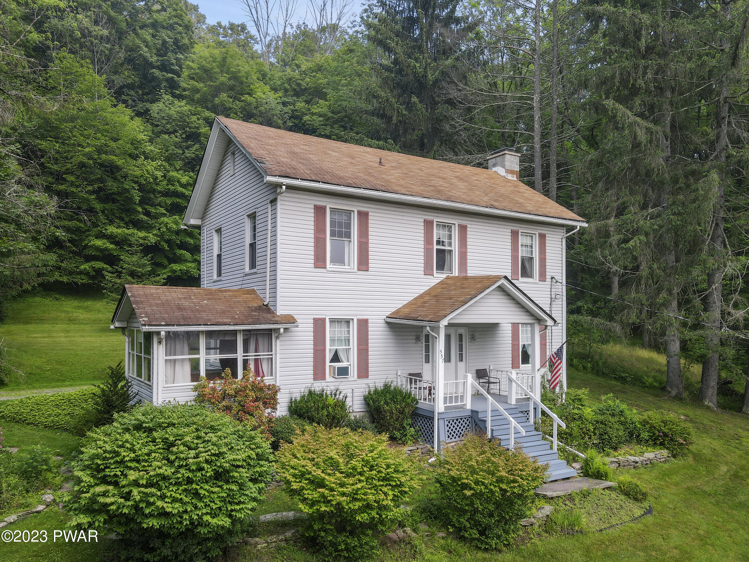 557 Sterling Road Newfoundland, PA 18445 - Photo 5 of 51 Large yard with mature landscaping