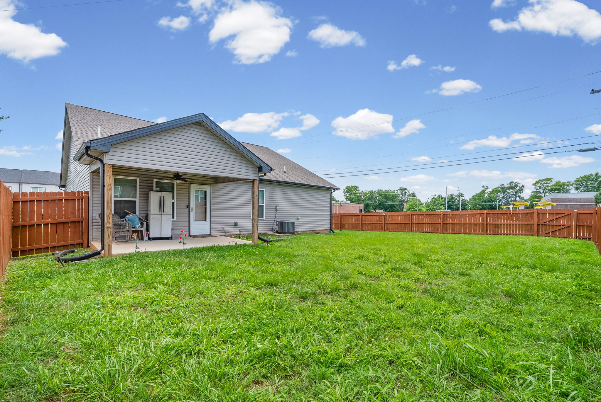 201 Burch Road Clarksville, TN 37042 - Photo 4 of 23 Gallery Image 4