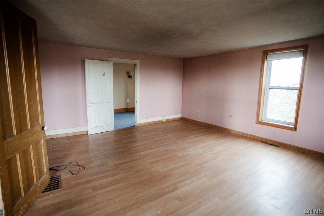 29031 Stony Point Road Cape Vincent, NY 13618 - Photo 15 of 41