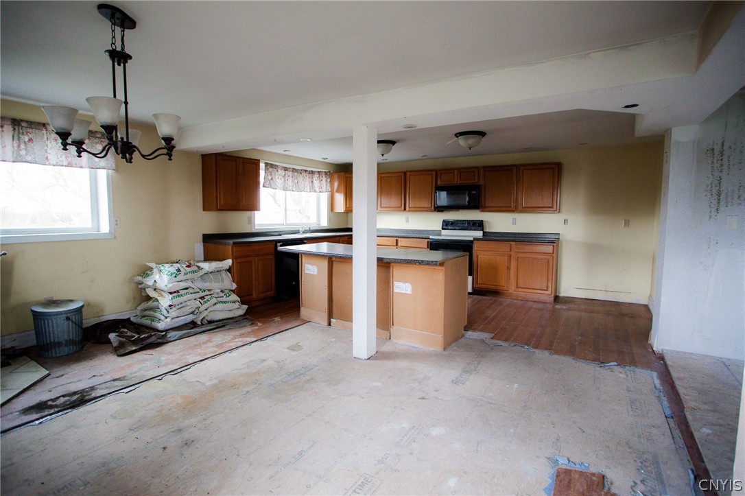 29031 Stony Point Road Cape Vincent, NY 13618 - Photo 18 of 41