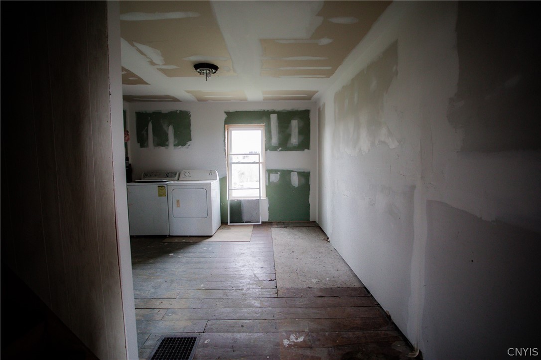 29031 Stony Point Road Cape Vincent, NY 13618 - Photo 30 of 41 2nd floor laundry