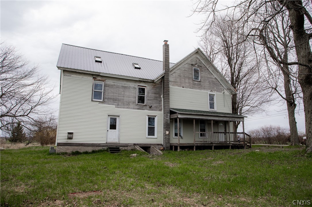 29031 Stony Point Road Cape Vincent, NY 13618 - Photo 4 of 41