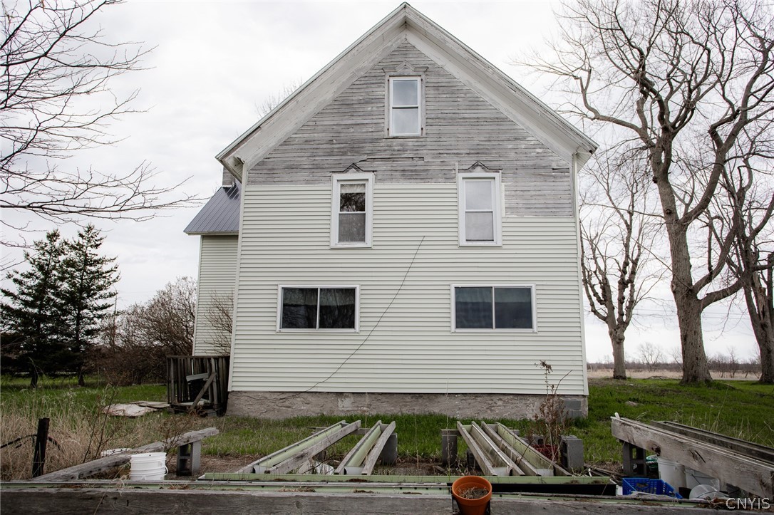 29031 Stony Point Road Cape Vincent, NY 13618 - Photo 6 of 41