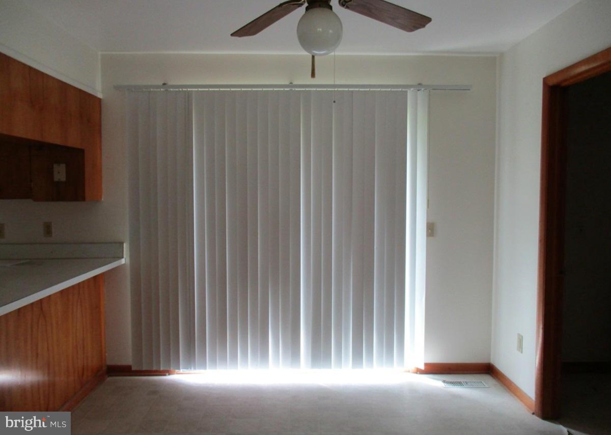 207 Baltimore Road Stevensville, MD 21666 - Photo 5 of 15 Dining Room