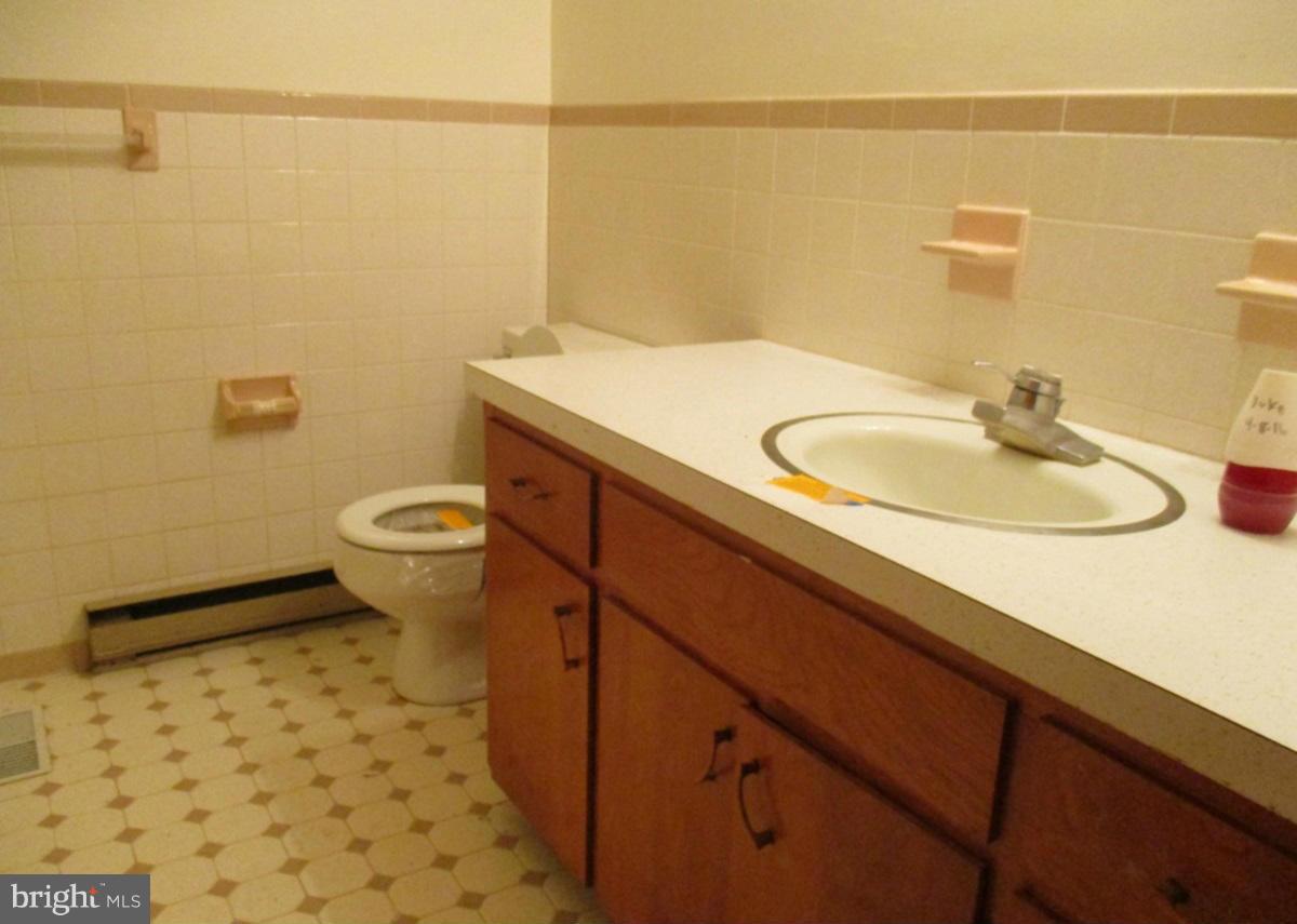 207 Baltimore Road Stevensville, MD 21666 - Photo 8 of 15 Bath