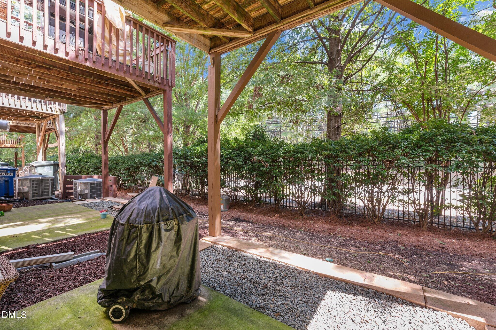 4824 Wyatt Brook Way Raleigh, NC 27609 - Photo 21 of 27 6-web-or-mls-DSC_0758