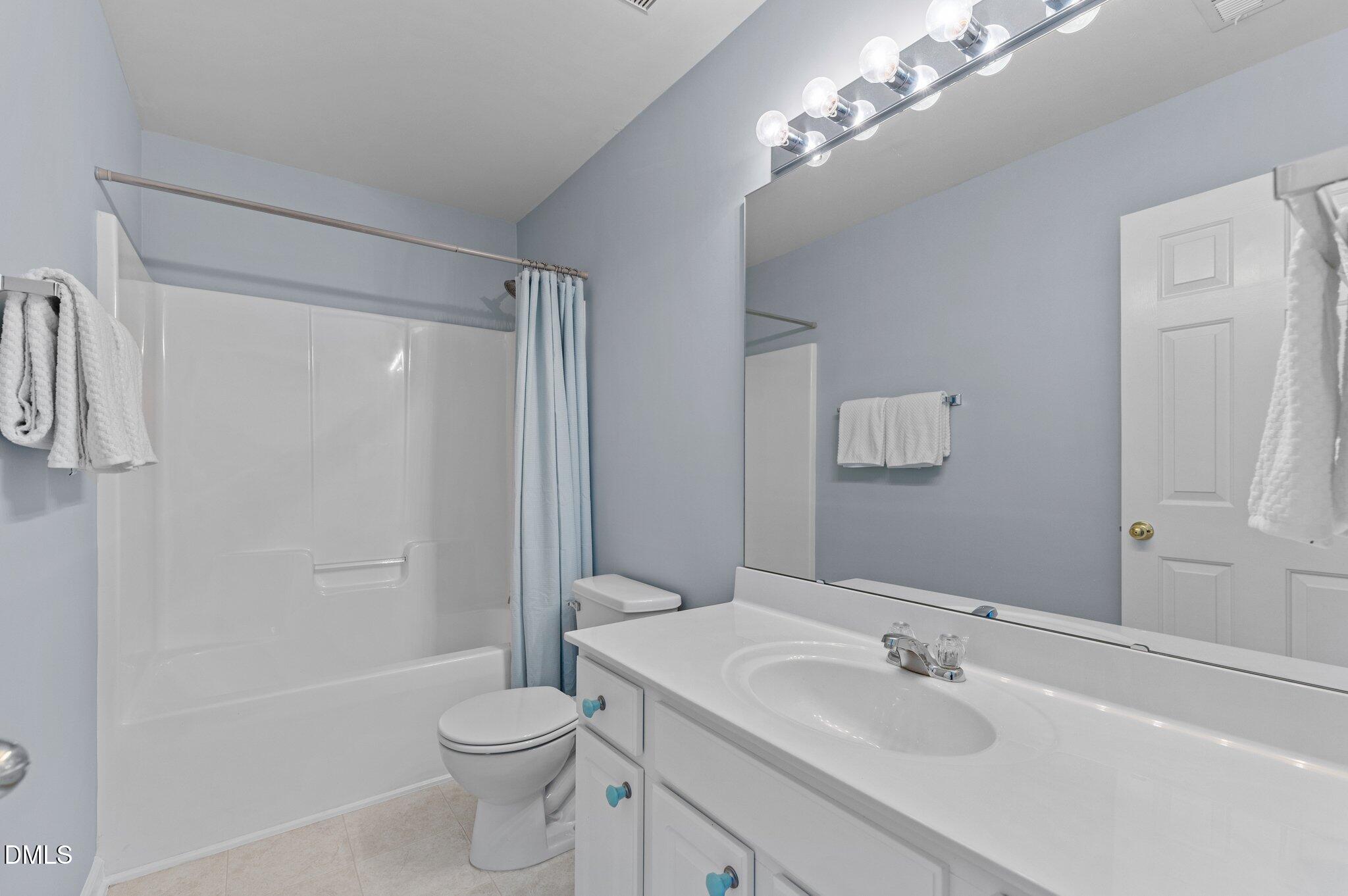 4824 Wyatt Brook Way Raleigh, NC 27609 - Photo 25 of 27 33-web-or-mls-DSC_0808