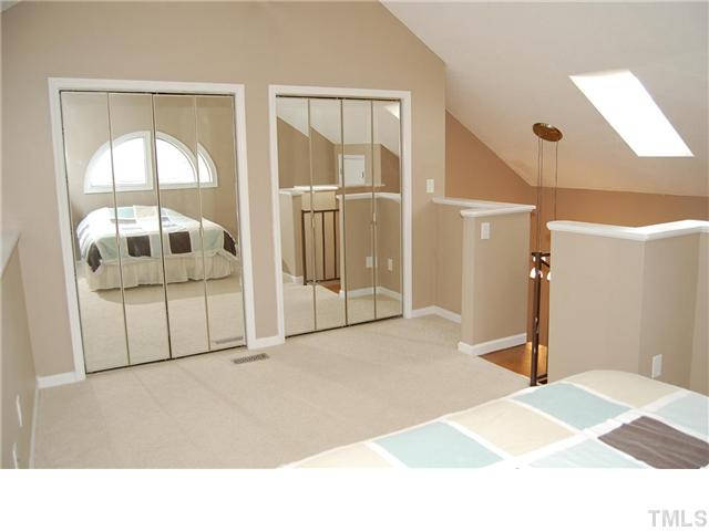 6010 Winterpointe Lane, Unit 203 Raleigh, NC 27606 - Photo 10 of 12