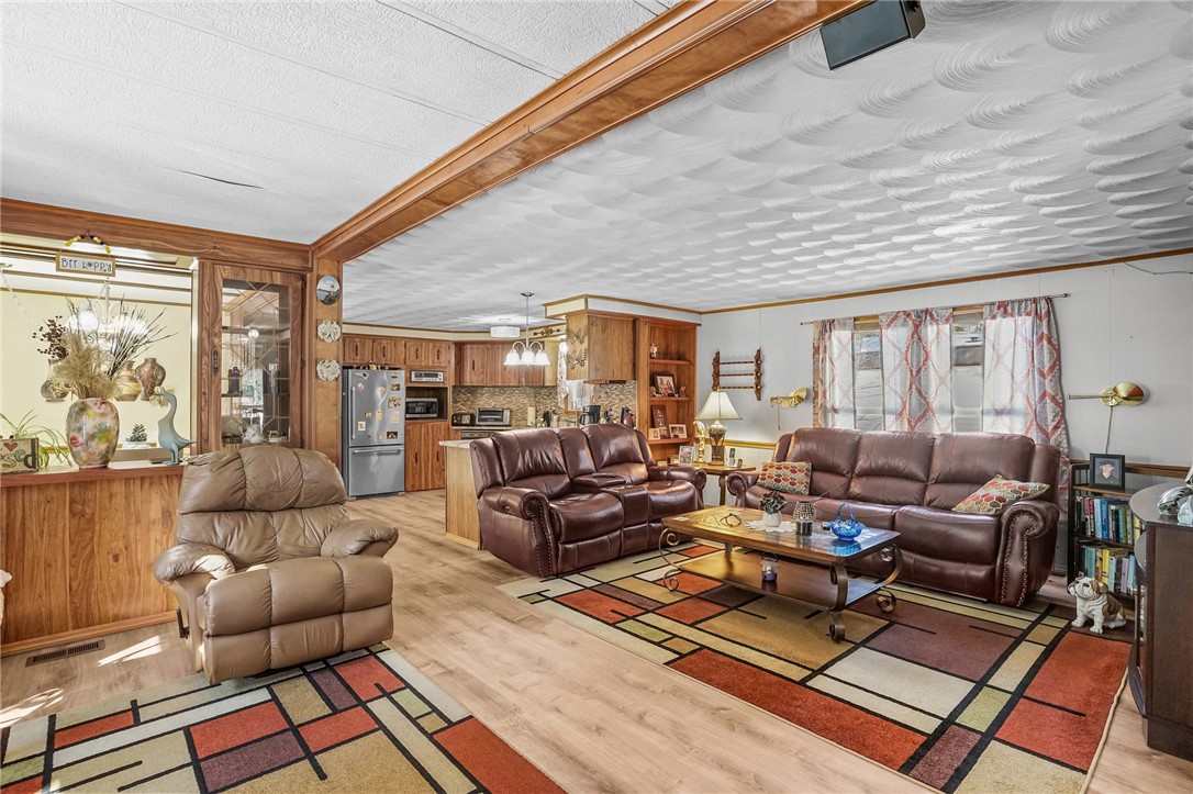 4 Leisure Way Coventry, RI 02816 - Photo 12 of 30