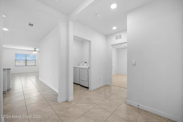 $2,500 | 1253 Dunes Avenue, Melbourne, FL 32904