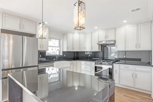 $1,275,000 | 21 Norman Avenue, Amityville, NY 11701