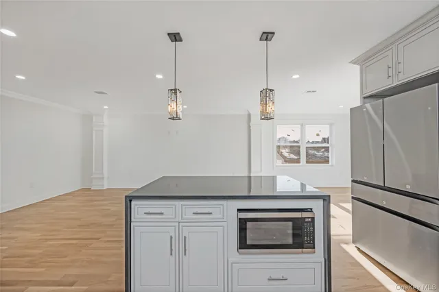 $1,275,000 | 21 Norman Avenue, Amityville, NY 11701