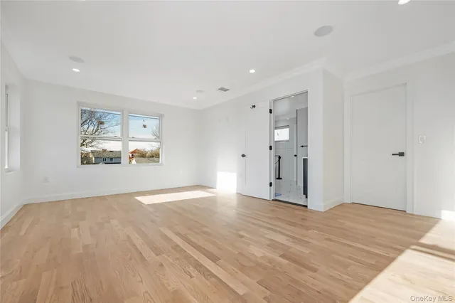 $1,275,000 | 21 Norman Avenue, Amityville, NY 11701