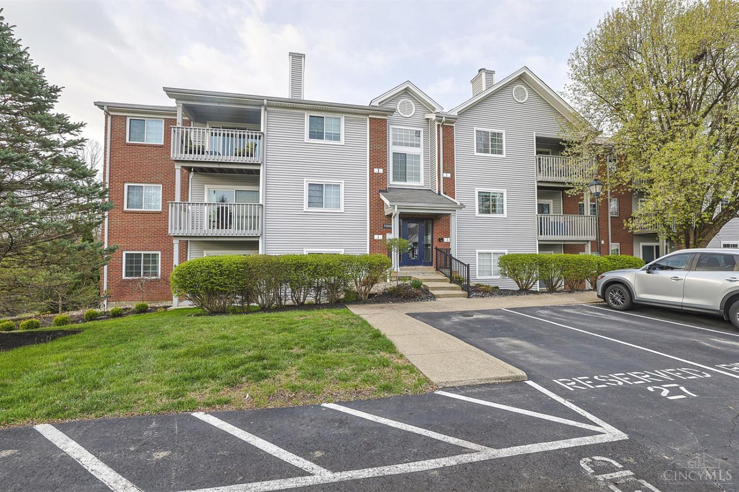 7394 Ridgepoint Drive, Unit 2 Cincinnati, OH 45230 - Photo 1 of 31 Gallery Image 1