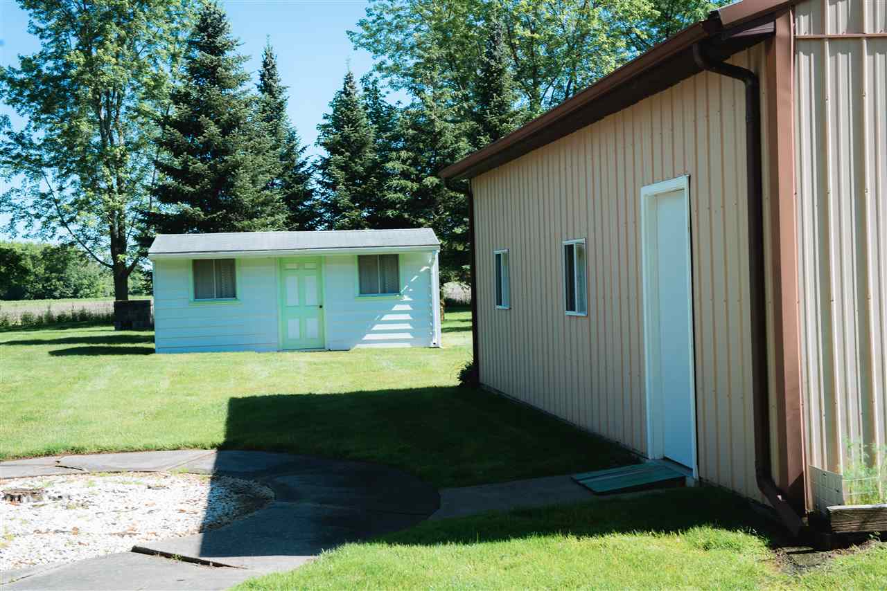 5053 East Mt Morris Road Mount Morris, MI 48458 - Photo 15 of 68 Shed and pole barn