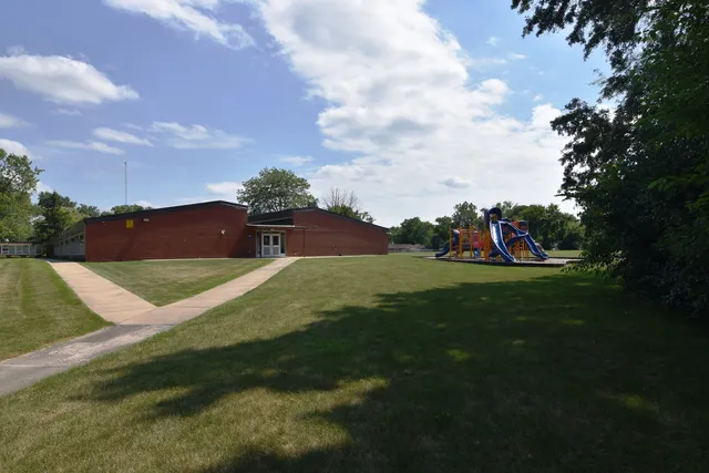 a view of outdoor space yard and entertaining space