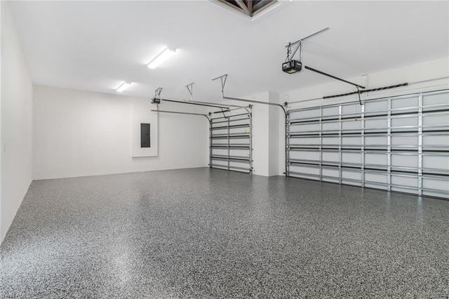 a view of a livingroom with furniture