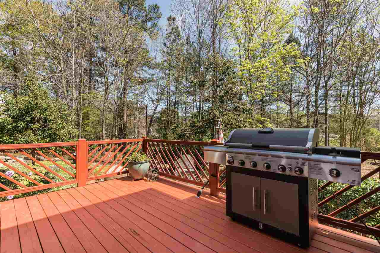 2832 Anfield Road Raleigh, NC 27606 - Photo 20 of 24 Deck