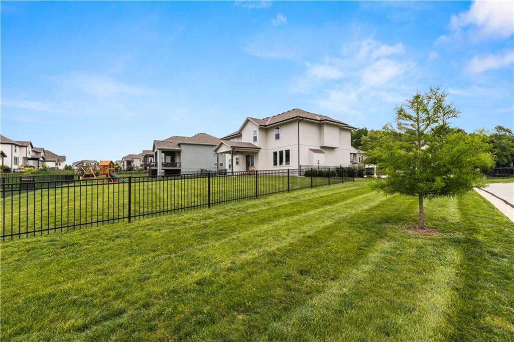 9196 Green Road Lenexa, KS 66227 - Photo 55 of 56