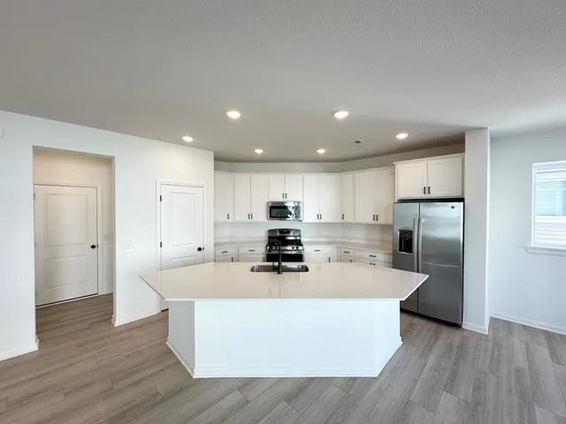 $399,000 | 1139 150th Street West, Rosemount, MN 55068