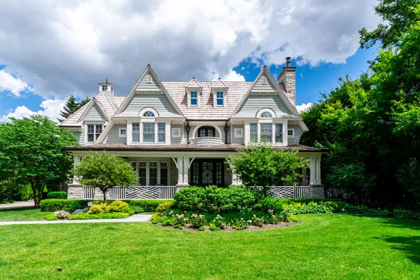 $3,750,000 | 265 South Kenilworth Avenue, Elmhurst, IL 60126