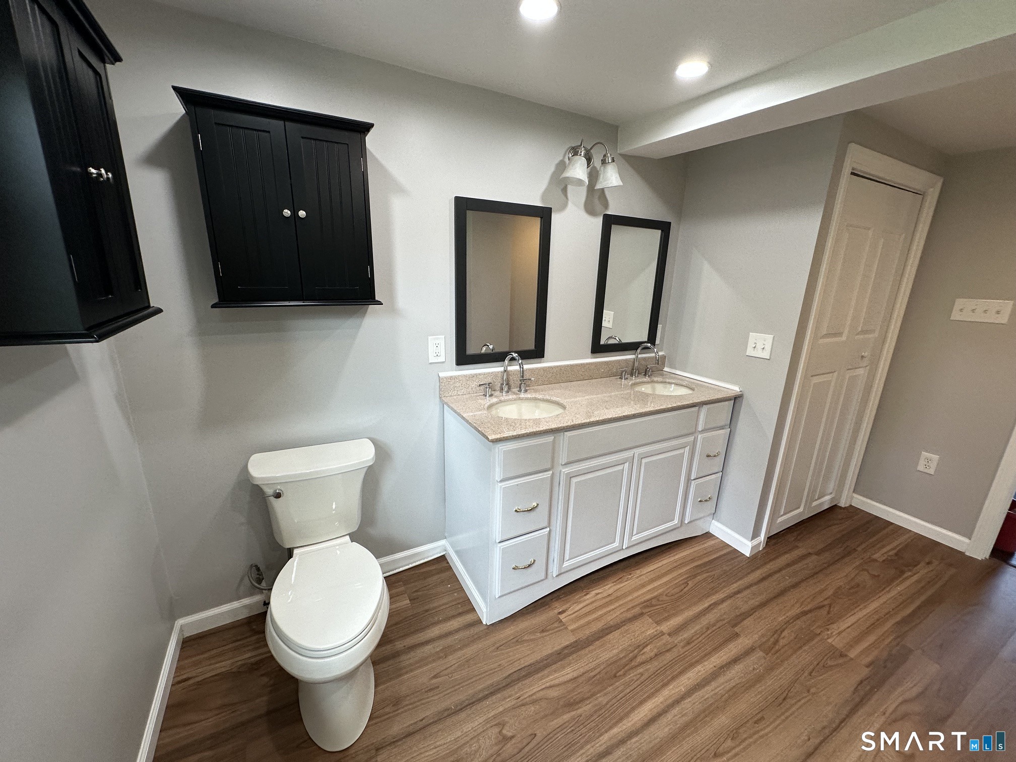 1557 Wolcott Road Wolcott, CT 06716 - Photo 17 of 34 Gallery Image 17