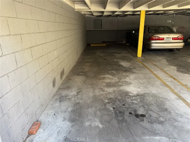 a view of a garage